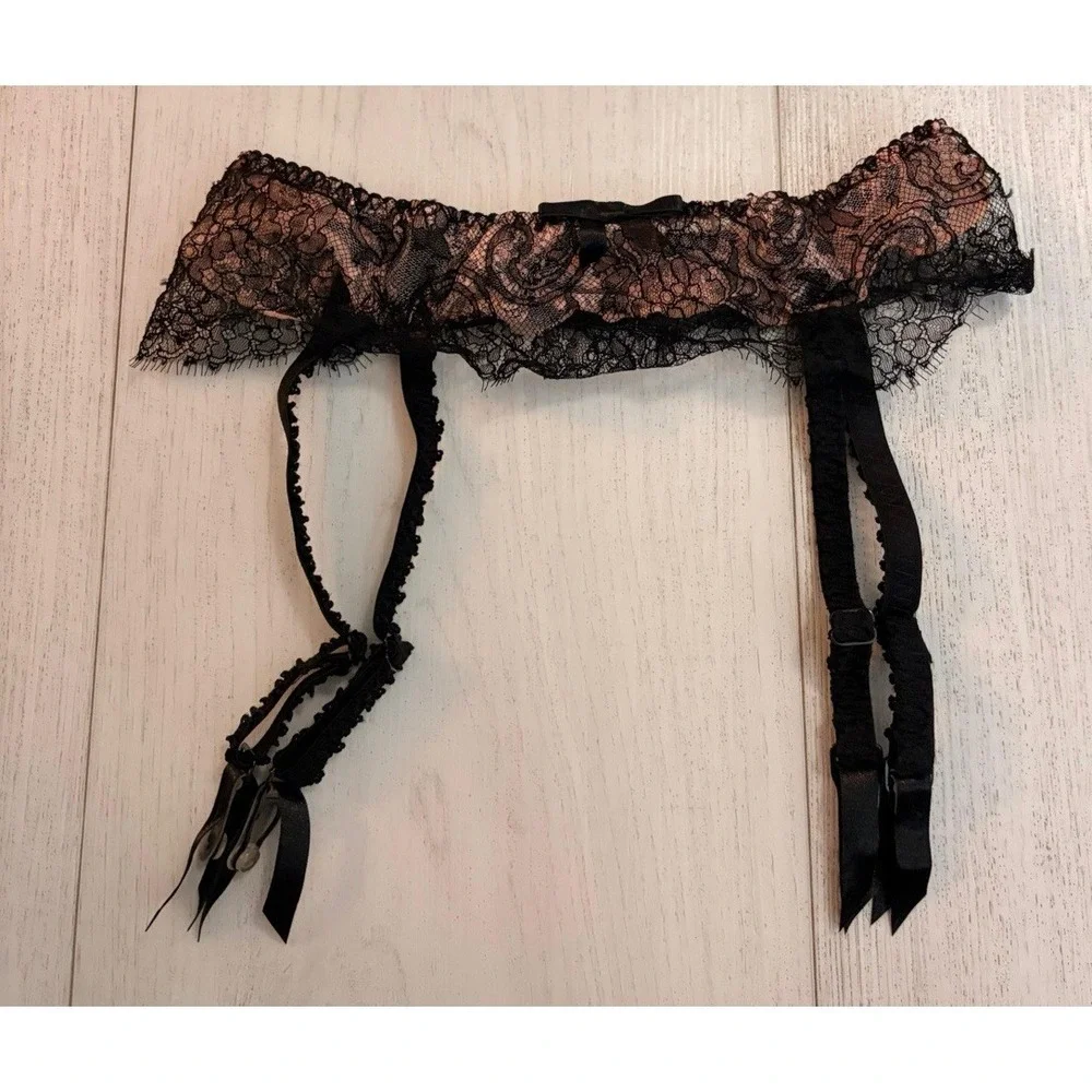 Agent Provocateur Black Pink Suspender Sz S Garter Belt